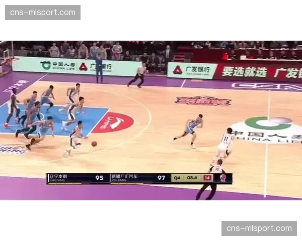 “战术板:比沃尔如何利用刺拳控制距离,完美执行了针对拉米雷斯的比赛计划” “战术板:比沃尔如何利用刺拳控制距离,完美执行了针对拉米雷斯的比赛计划”